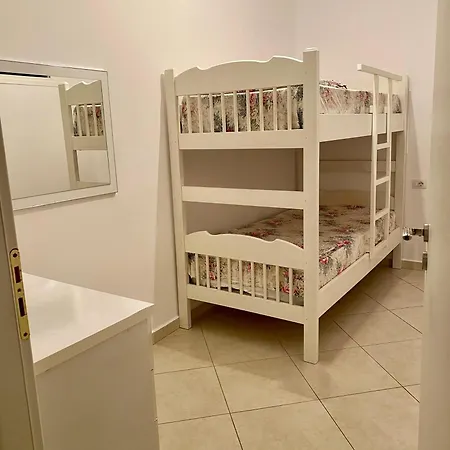 Pau Apartament *