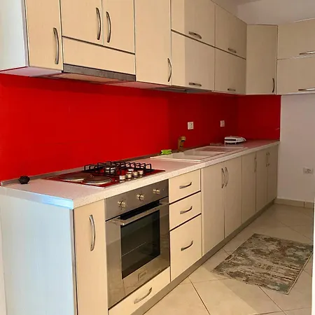Pau Apartament דירה Vlorë